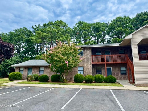Apartment For Rent - 710 Patton Circle #6<br/> Pitt County, Winterville, NC 28590