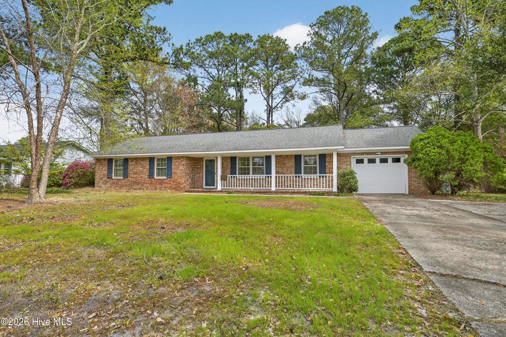 Photo of 305 Semmes Drive, Wilmington, NC 28412 (MLS # 100562891)