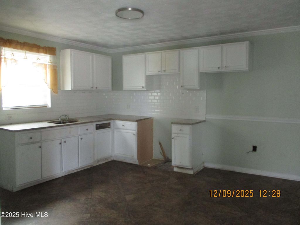 Photo of 900 Viola Street E, Wilson, NC 27893 (MLS # 100544926)