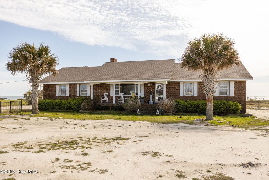 Photo of 1286 Island Road, Harkers Island, NC 28531 (MLS # 100562901)