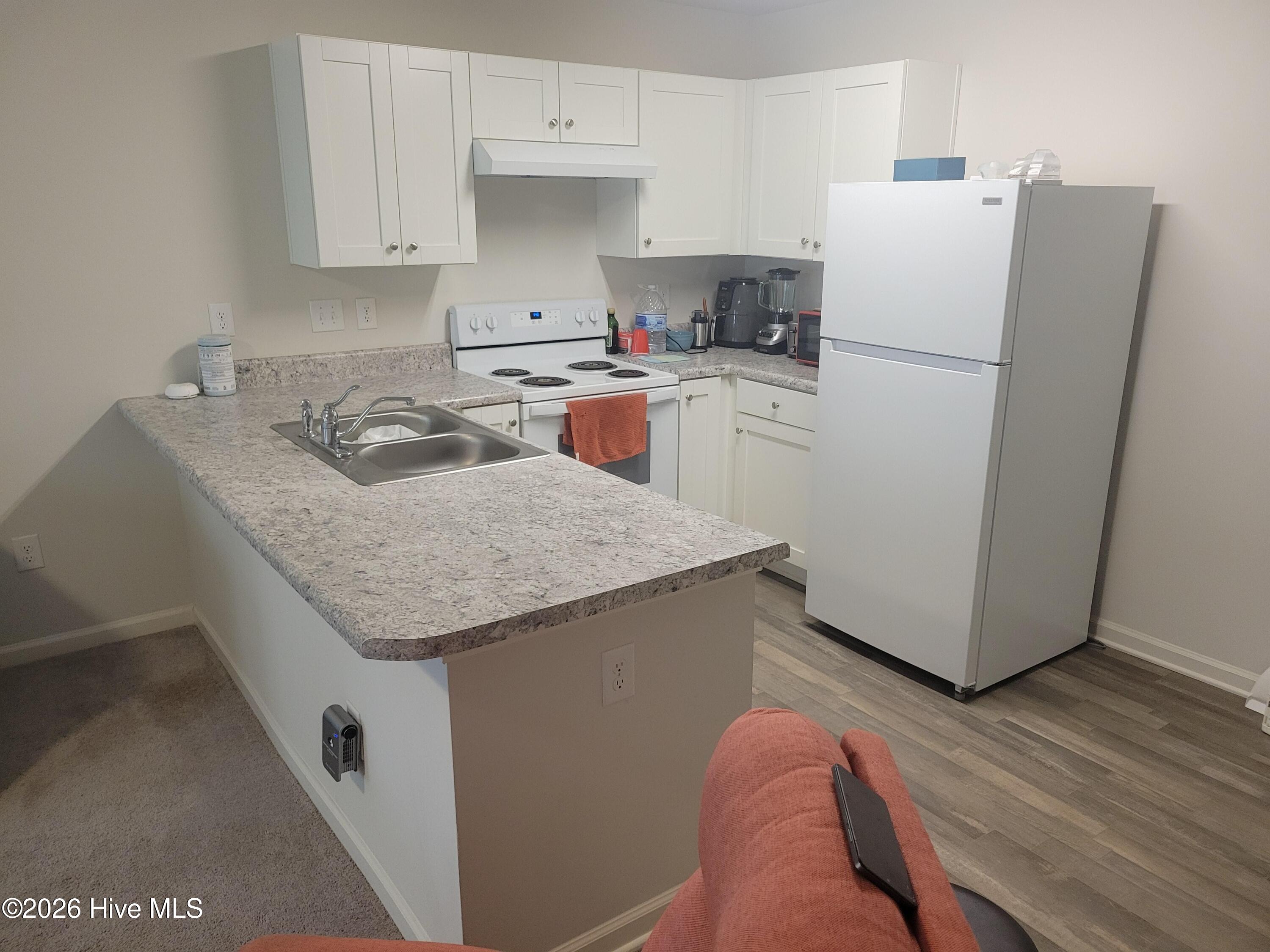 187 Shamrock Drive SW