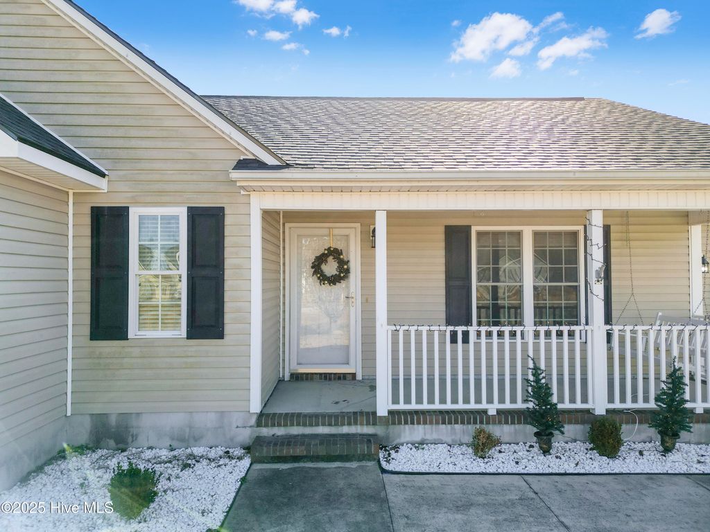 Photo of 305 Murphy Drive, Jacksonville, NC 28540 (MLS # 100545933)