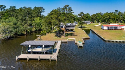 Homes For Sale - 247 Jane Lane<br/> Oriental, NC 28571