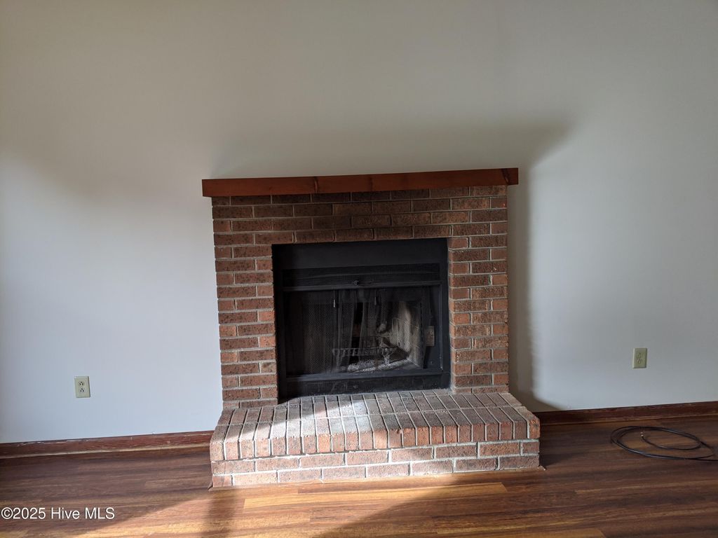 Photo of 125 Corey Circle, Jacksonville, NC 28546 (MLS # 100554459)