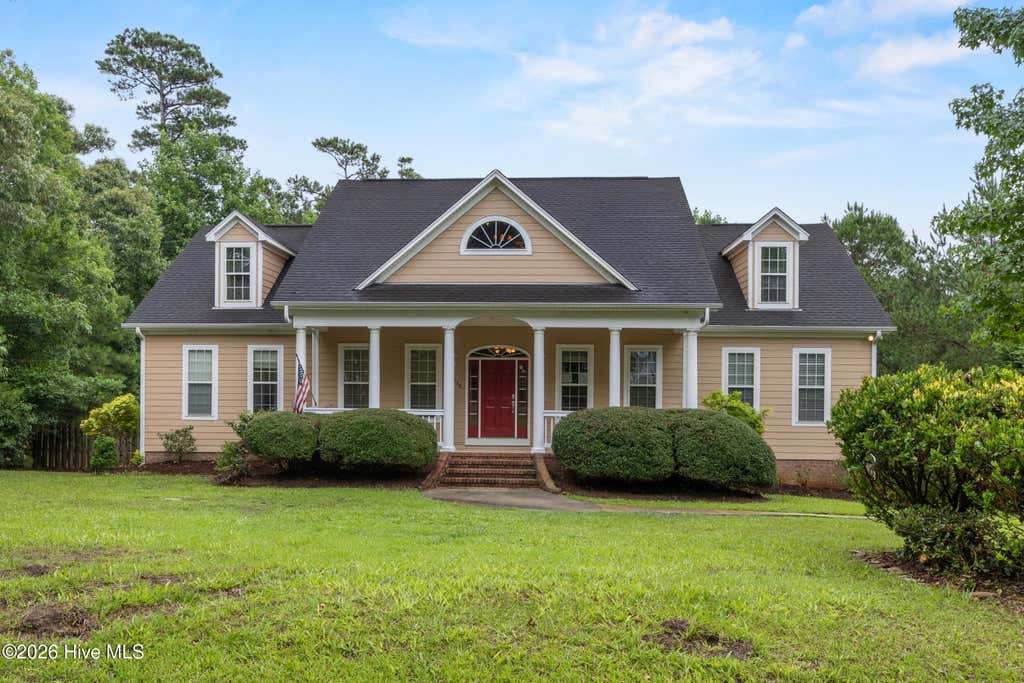 Photo of 638 Ravenswood Road, Hampstead, NC 28443 (MLS # 100591223)