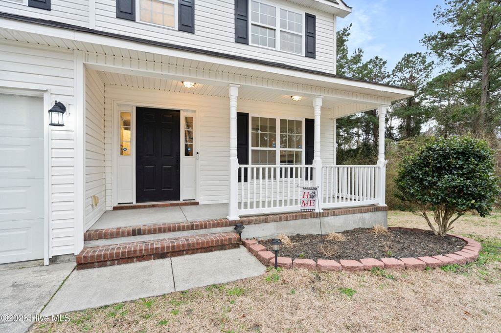 Photo of 3025 Oakwood Drive, Jacksonville, NC 28546 (MLS # 100557847)