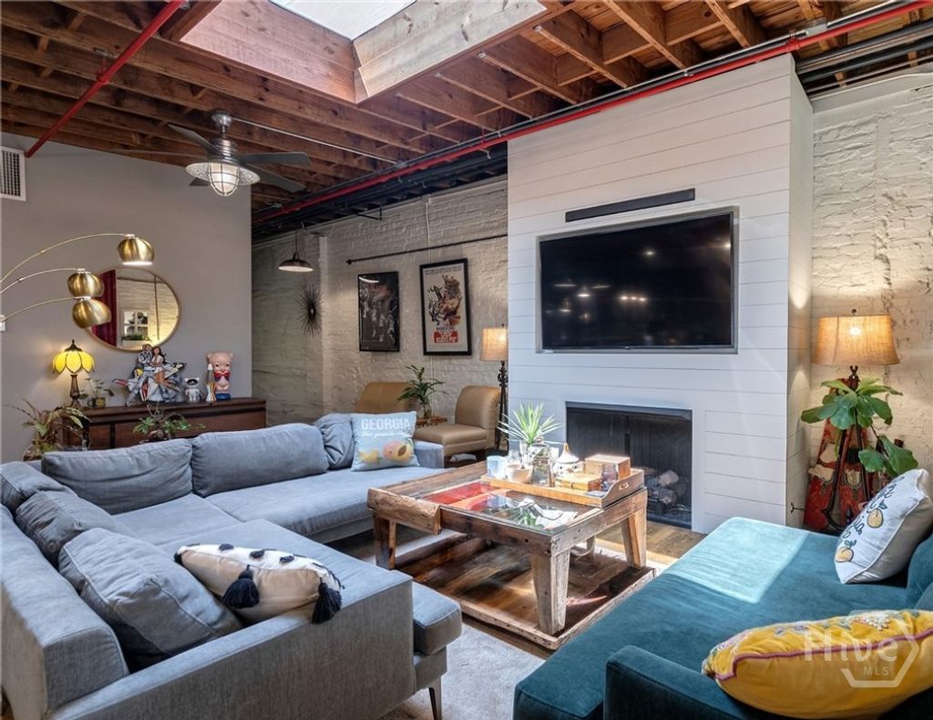 Photo of 585 White Circle #402, Athens, GA 30605 (MLS # CL344928)