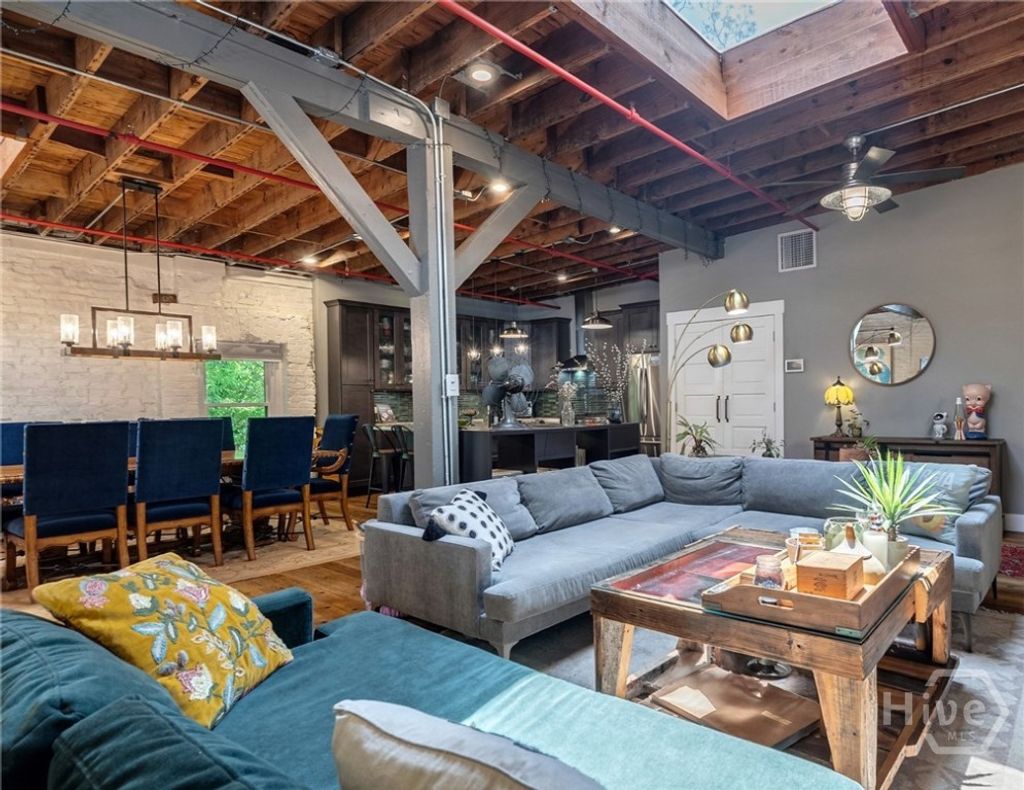 Photo of 585 White Circle #402, Athens, GA 30605 (MLS # CL344928)