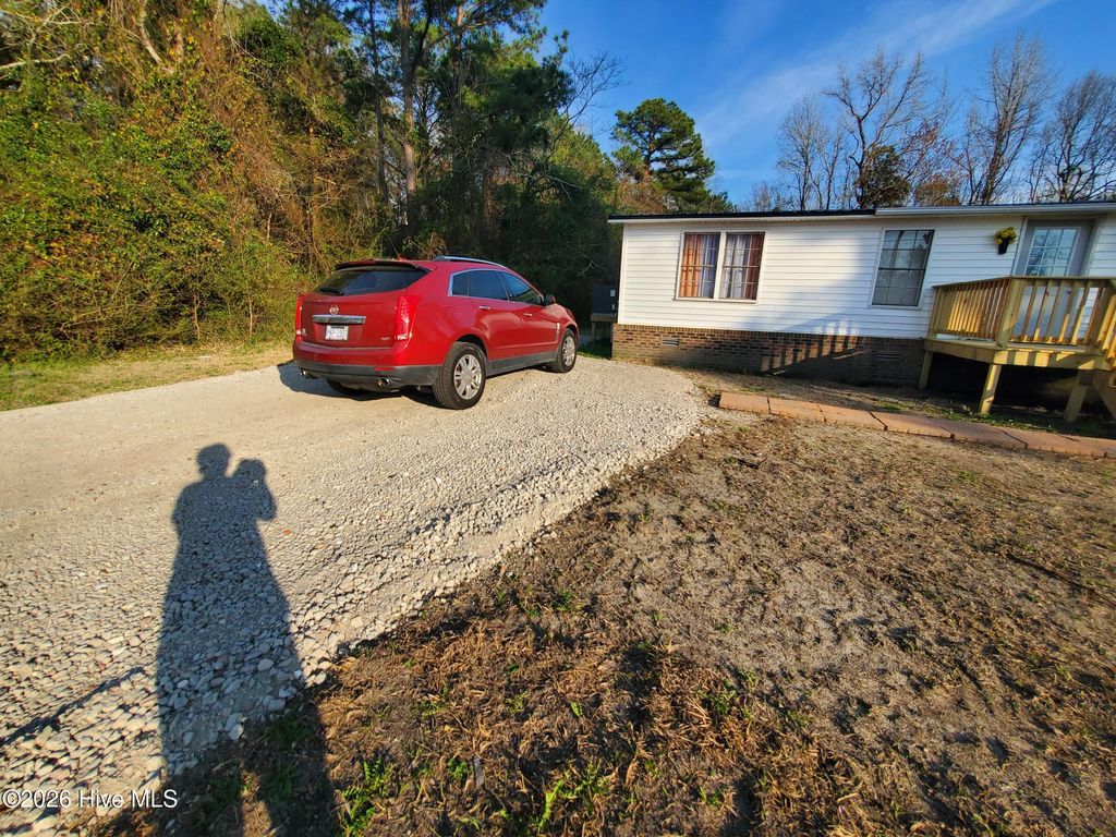 Photo of 926 Railroad Street, Belhaven, NC 27810 (MLS # 100561974)