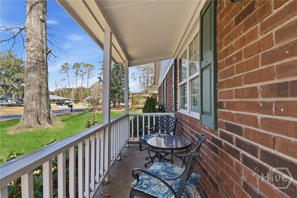 Photo of 220 Pinecrest Place, Pooler, GA 31322 (MLS # SA347415)