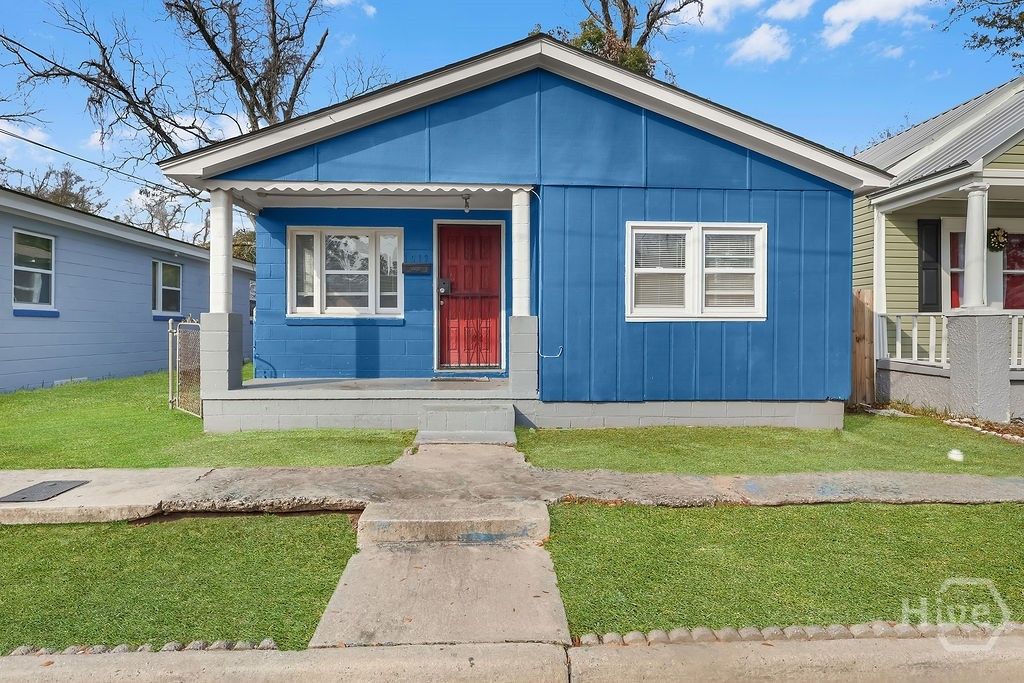 Photo of 1513 Vine Street, Savannah, GA 31401 (MLS # SA346530)