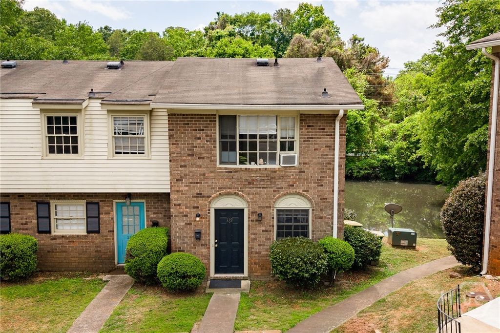 Photo of 119 Eaglewood Way, Athens, GA 30606 (MLS # CL354949)