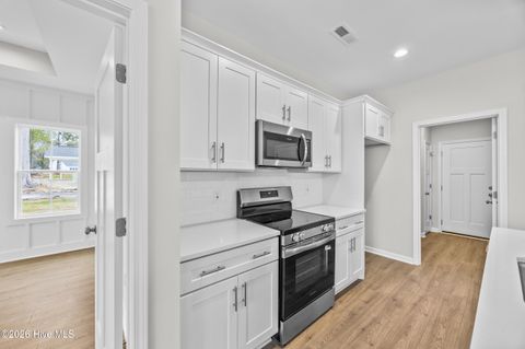 Tiny photo for 406 Alice Lane, Burgaw, NC 28425 (MLS # 100561806)