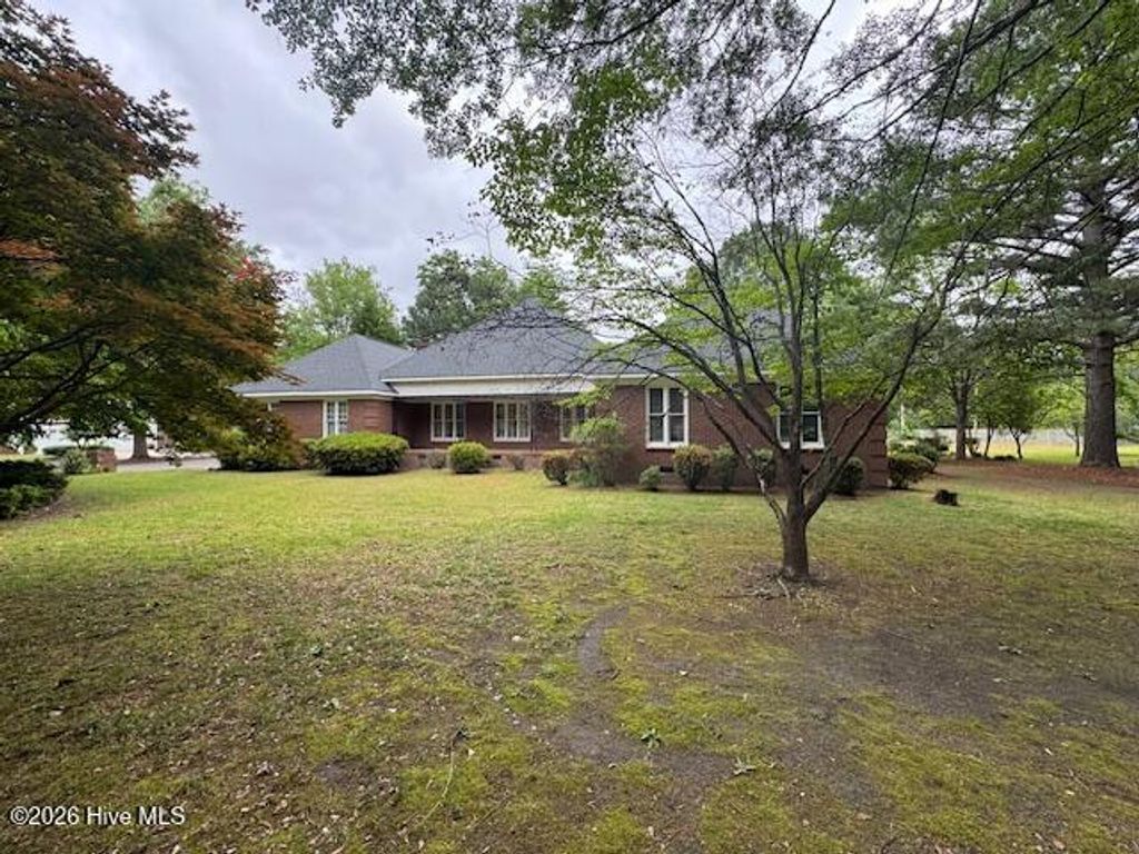 Photo of 1706 Nash Street N, Wilson, NC 27893 (MLS # 100570270)