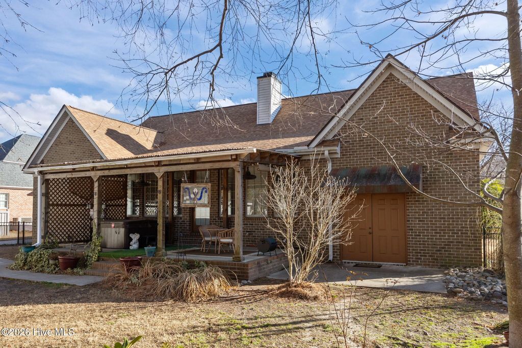 Photo of 2292 Wolf Trap Road, Winterville, NC 28590 (MLS # 100551984)