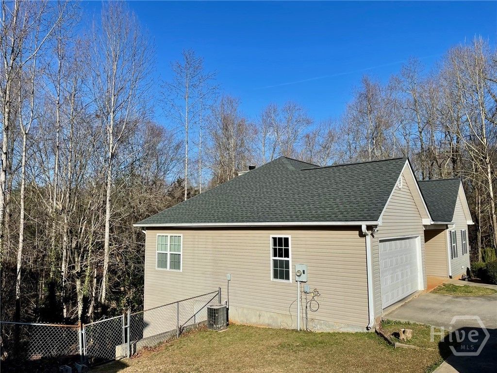 Photo of 95 Mountain Overlook Drive, Cleveland, GA 30528 (MLS # CL353924)