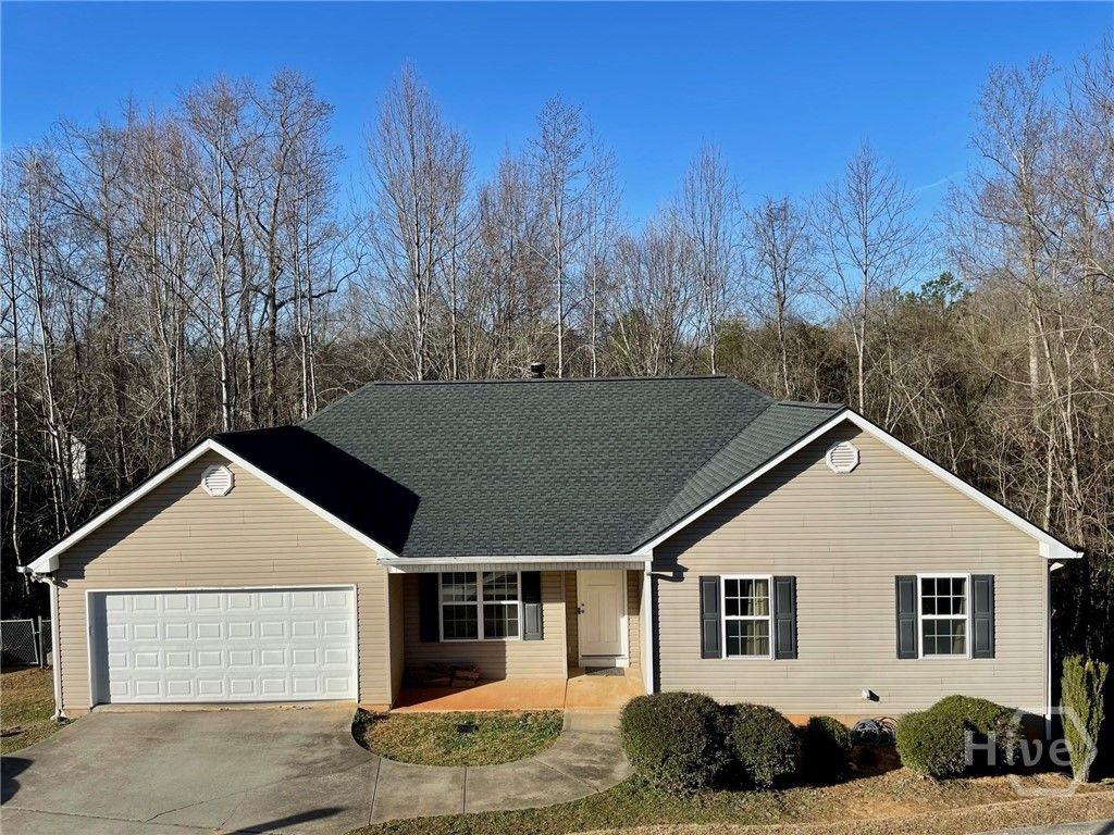 Photo of 95 Mountain Overlook Drive, Cleveland, GA 30528 (MLS # CL353924)