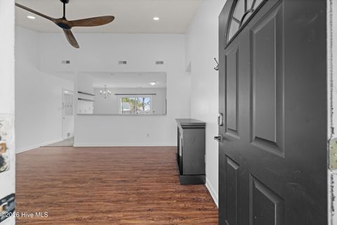 Tiny photo for 405 Hooks Lane, Hubert, NC 28539 (MLS # 100556081)