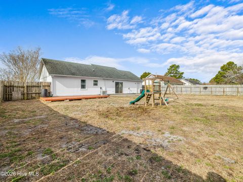 Tiny photo for 405 Hooks Lane, Hubert, NC 28539 (MLS # 100556081)