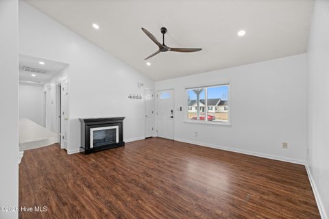 Tiny photo for 405 Hooks Lane, Hubert, NC 28539 (MLS # 100556081)