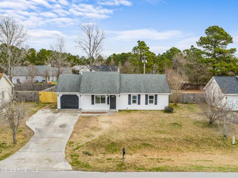 Tiny photo for 405 Hooks Lane, Hubert, NC 28539 (MLS # 100556081)