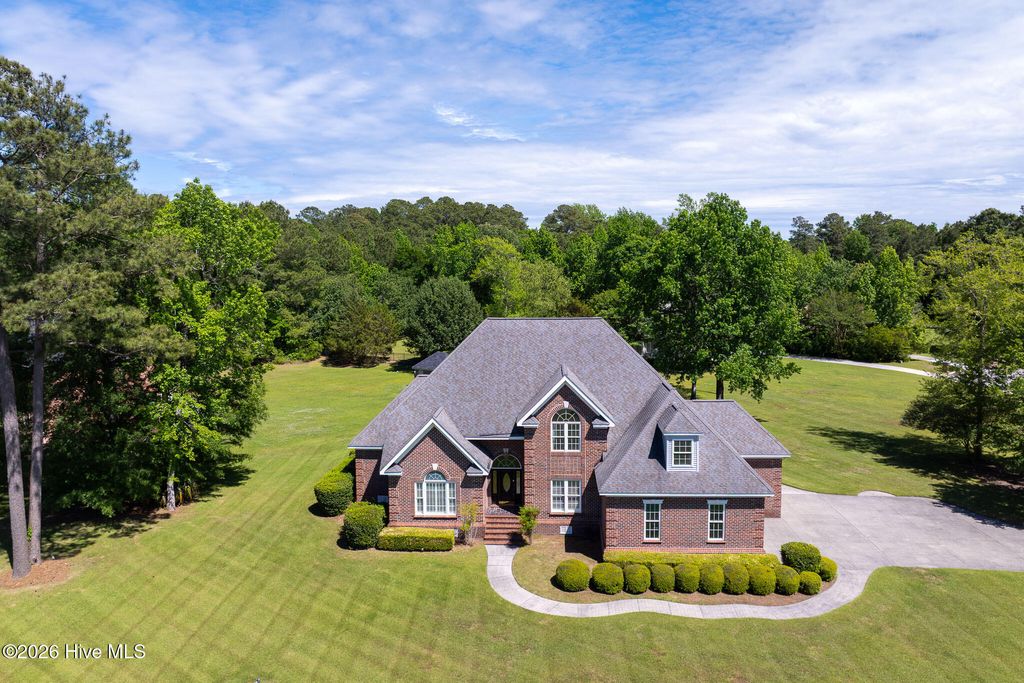 Photo of 305 Harvest Drive, Jacksonville, NC 28540 (MLS # 100570266)