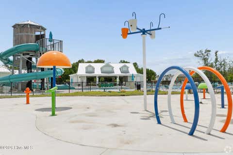 Tiny photo for 180 Cashmere Court #Unit 30, Wilmington, NC 28411 (MLS # 100597452)