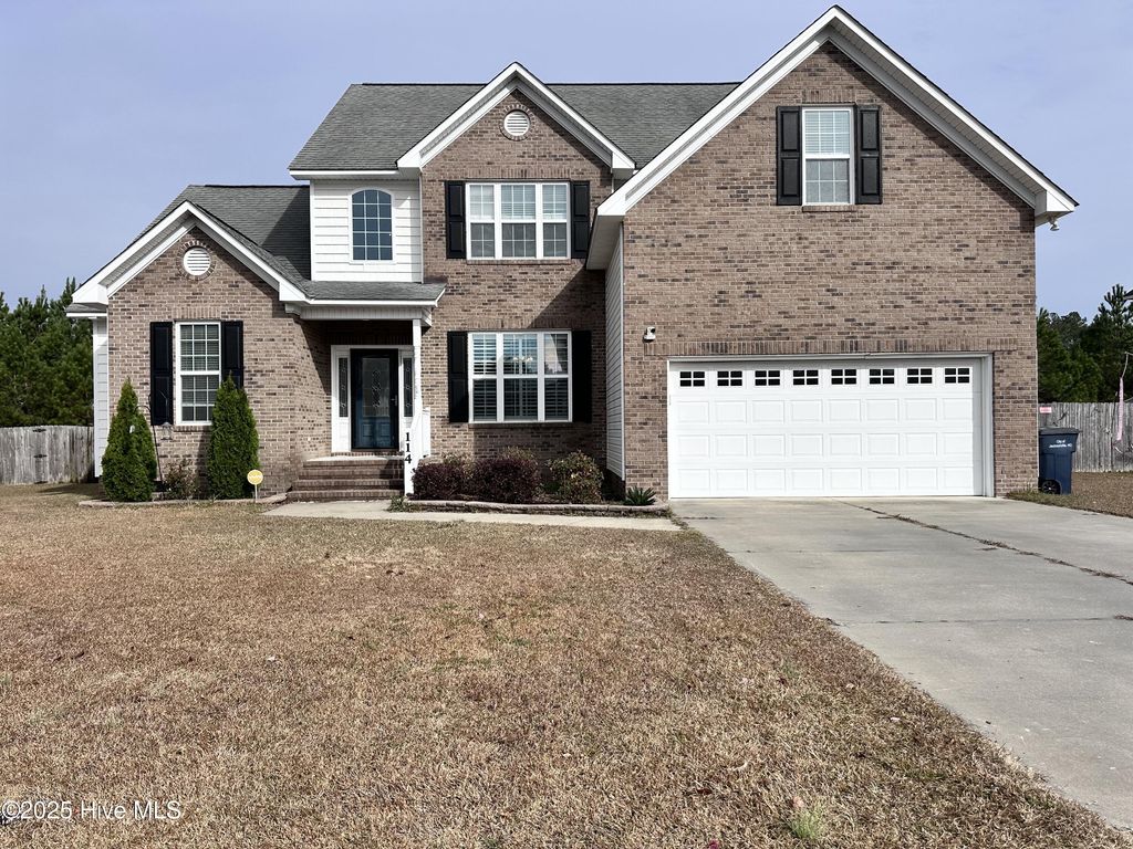 Photo of 114 Hills Lorough Loop, Jacksonville, NC 28546 (MLS # 100545528)