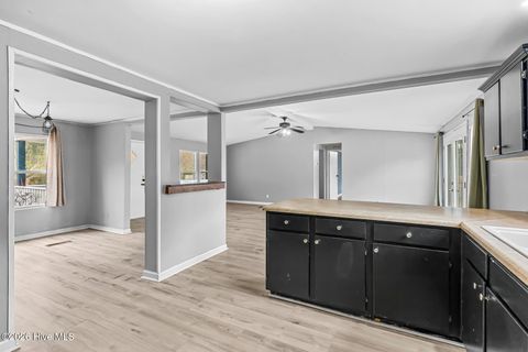 Tiny photo for 107 Piney Creek Court, Holly Ridge, NC 28445 (MLS # 100556050)