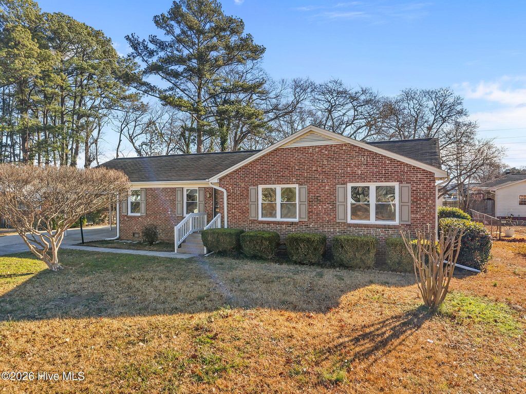 Photo of 109 John Avenue, Greenville, NC 27858 (MLS # 100550597)