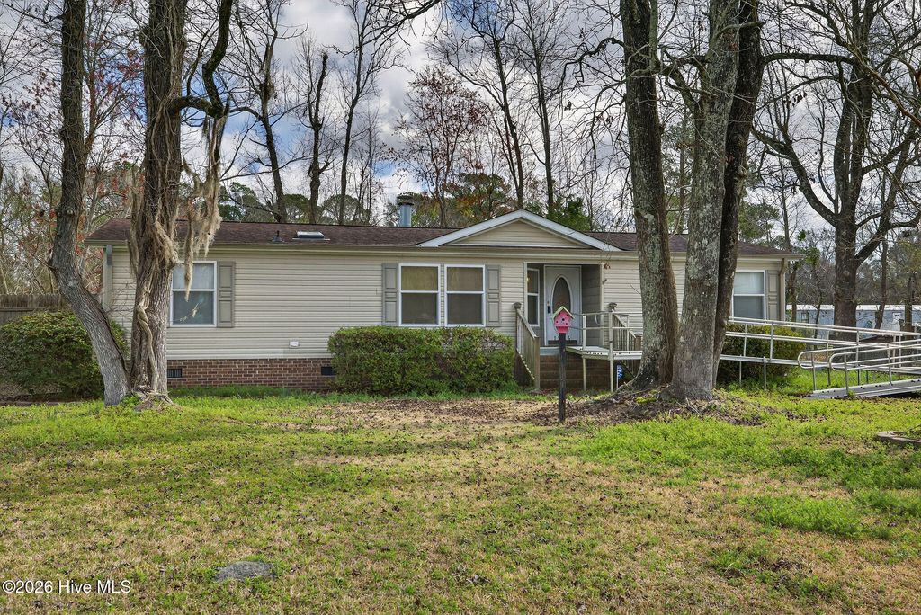 Photo of 1524 Rossmore Road, Wilmington, NC 28405 (MLS # 100559923)