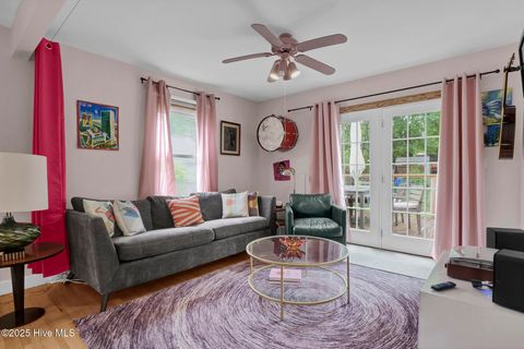 Tiny photo for 606 Ivey Circle, Wilmington, NC 28401 (MLS # 100576725)