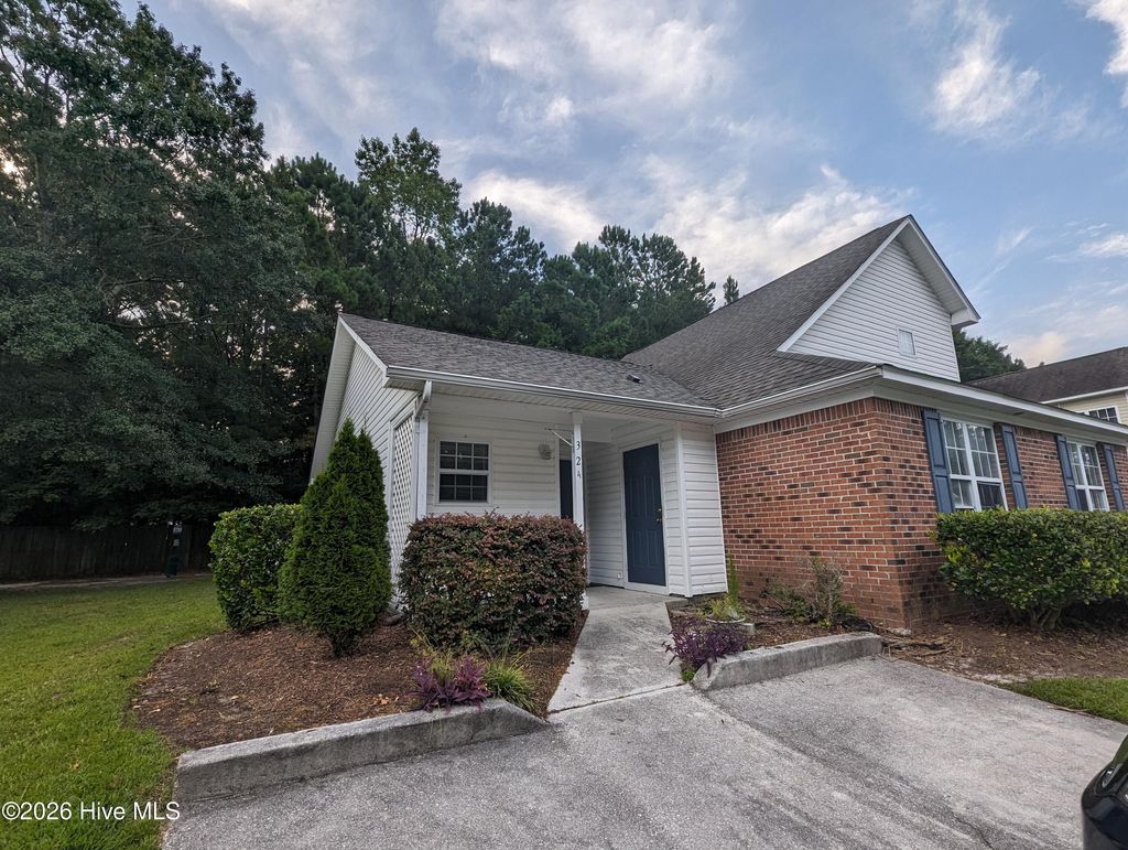 Photo of 324 Saint Rosea Road, Wilmington, NC 28405 (MLS # 100583508)