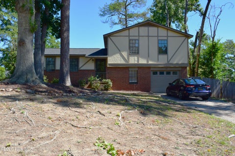 Photo of 138 Oakridge Drive, Martinez, GA 30907 (MLS # 100609373)