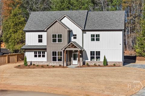 Homes For Sale - 1040 Greenwood Circle<br/> Madison, GA 30650