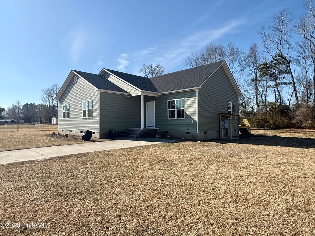Photo of 303 Roberson Drive, Williamston, NC 27892 (MLS # 100552386)