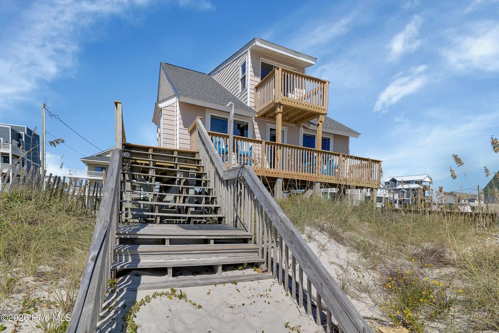 Photo of 194 Topsail Road, North Topsail Beach, NC 28460 (MLS # 100548009)