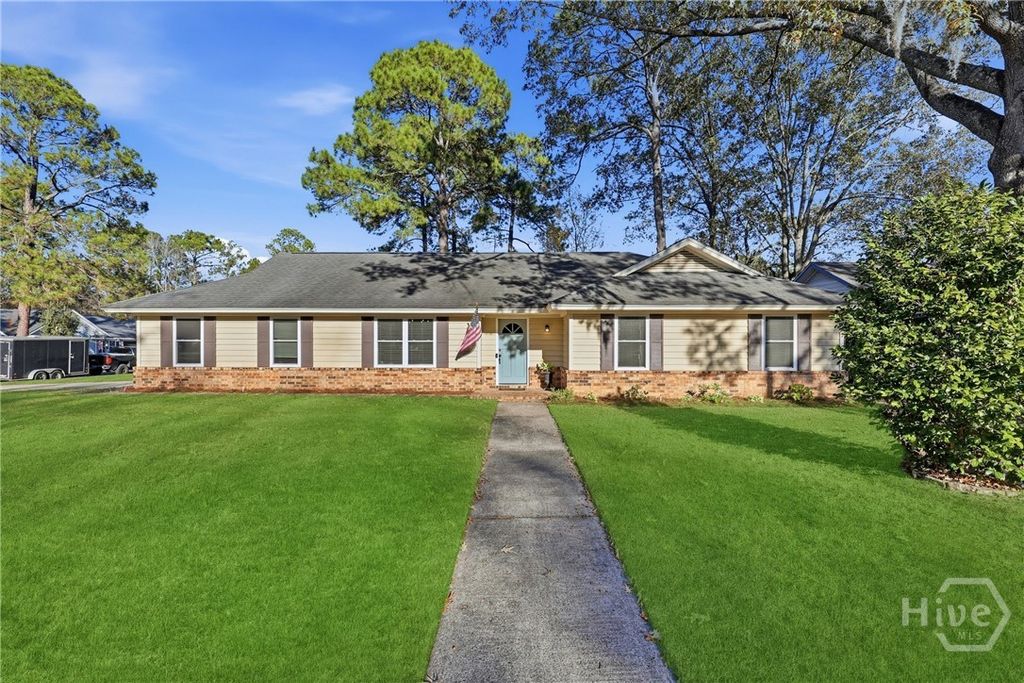 Photo of 102 E Sagebrush Lane, Savannah, GA 31419 (MLS # SA345096)