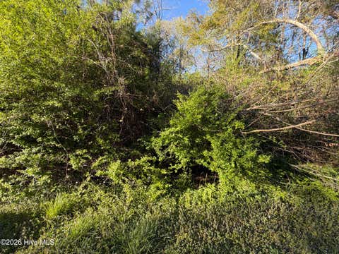Tiny photo for 0 Mcgowan Road, Jacksonville, NC 28540 (MLS # 100590759)