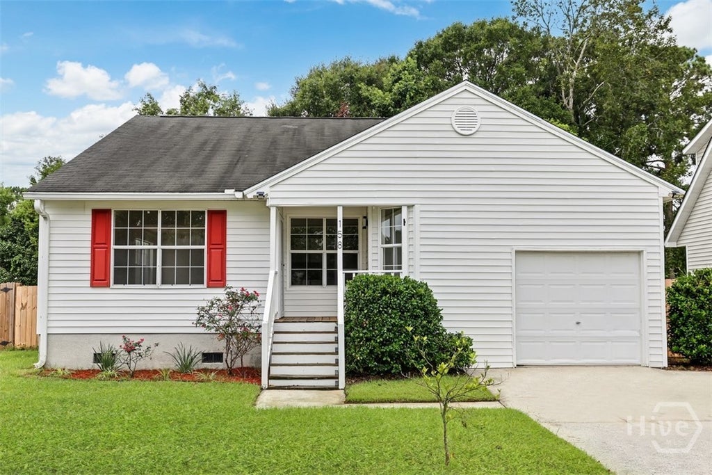 Photo of 158 Stockbridge Drive, Savannah, GA 31419 (MLS # SA364973)