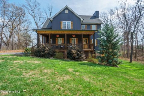 Homes For Sale - 160 Mullis Road<br/> Harmony, NC 28364