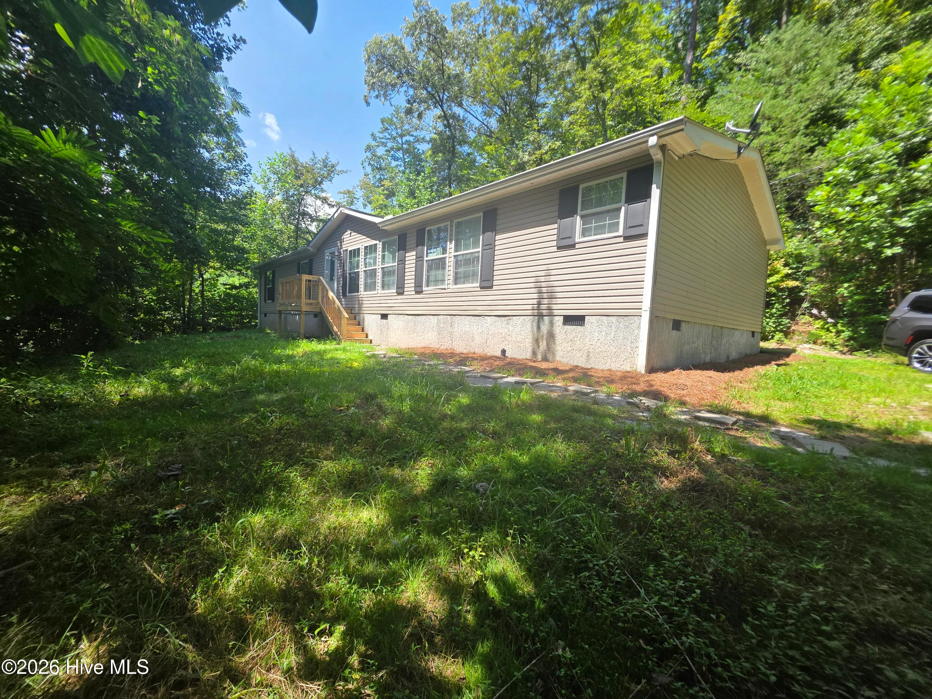 1985 Andrews Road