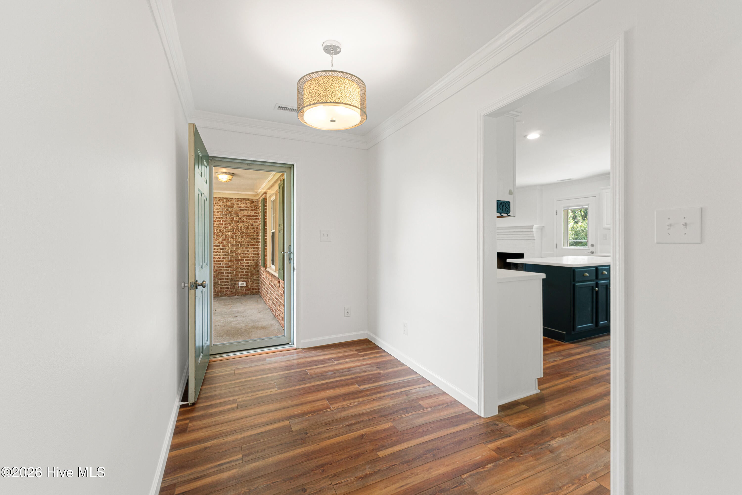 109 Pleasant Drive