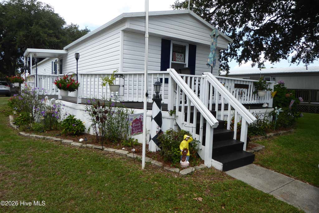 Photo of 314 Snow Goose Lane, Newport, NC 28570 (MLS # 100599046)