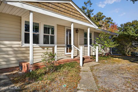 Tiny photo for 626 Rosemont Avenue, Wilmington, NC 28403 (MLS # 100544796)