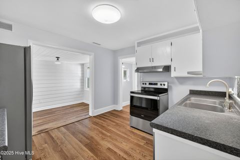 Tiny photo for 626 Rosemont Avenue, Wilmington, NC 28403 (MLS # 100544796)