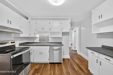 Tiny photo for 626 Rosemont Avenue, Wilmington, NC 28403 (MLS # 100544796)