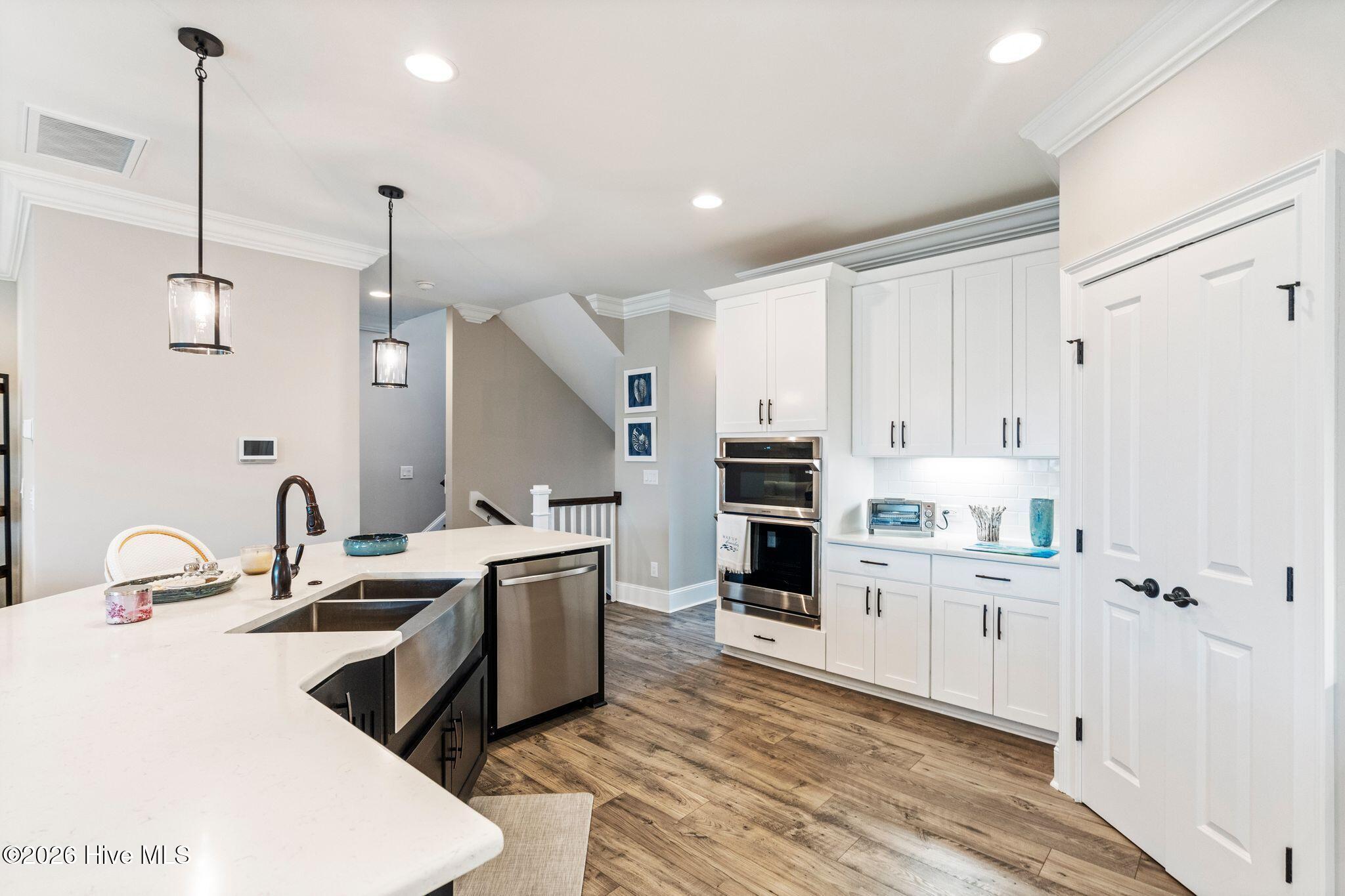 620 Eastwood Park Road Unit 8b