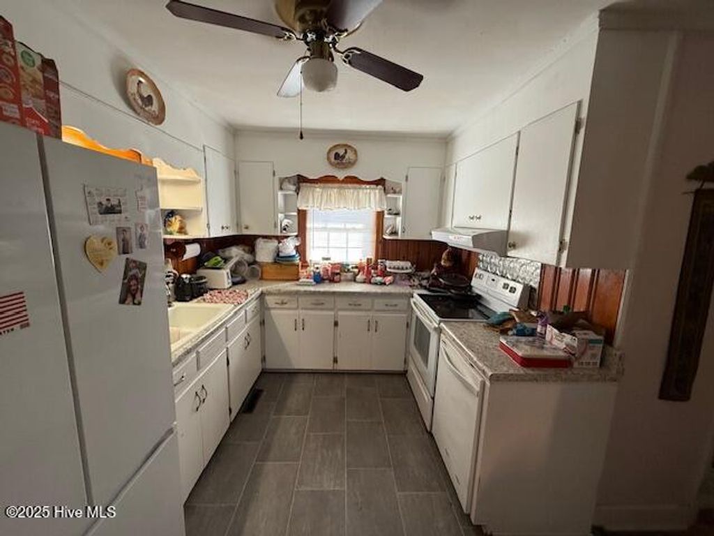 Photo of 563 Tyree Road, Kinston, NC 28504 (MLS # 100544530)