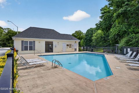 Tiny photo for 5004 Hunters Trail #Unit 15, Wilmington, NC 28405 (MLS # 100578178)